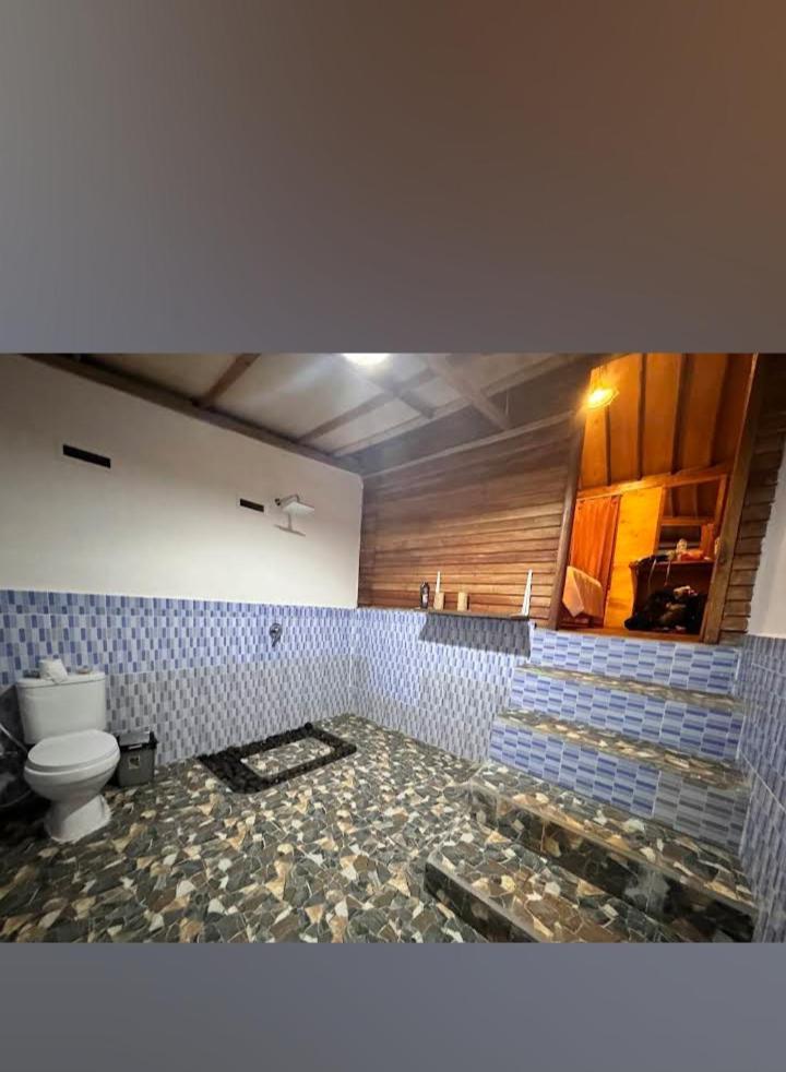 Asan Rinjani Homestay Тетебату Экстерьер фото